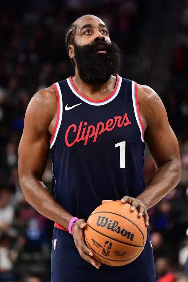 哈登陷入低谷，詹姆斯连败，球队未来可期球队命运悬念！