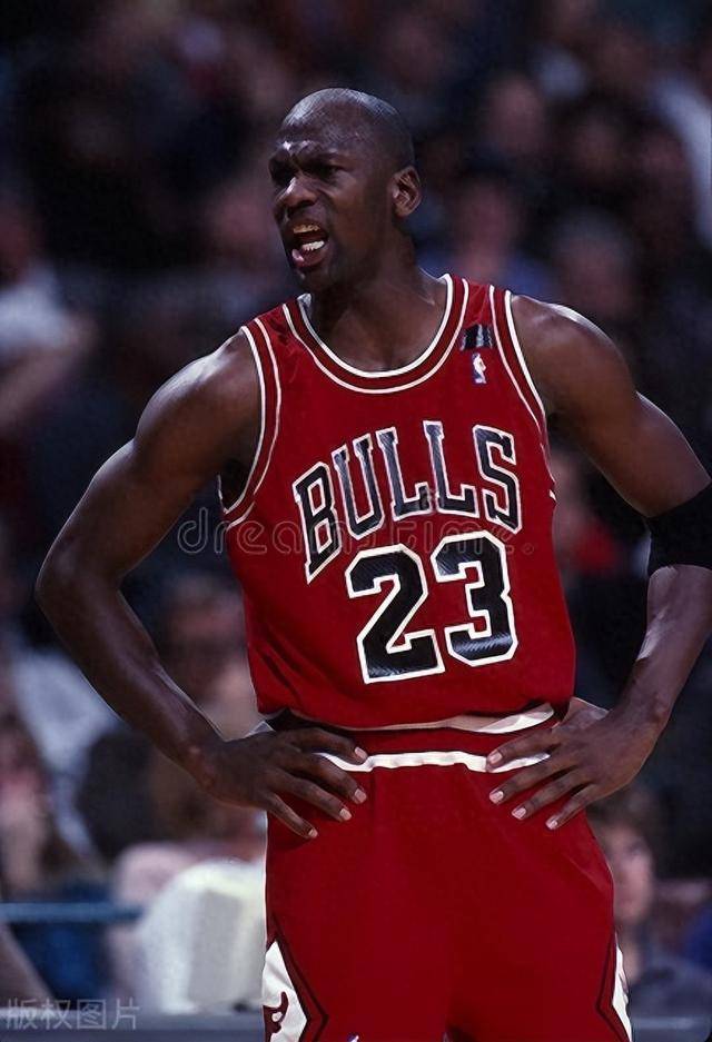  科维托娃赛事官方发布绝杀新规，公牛争议不断！