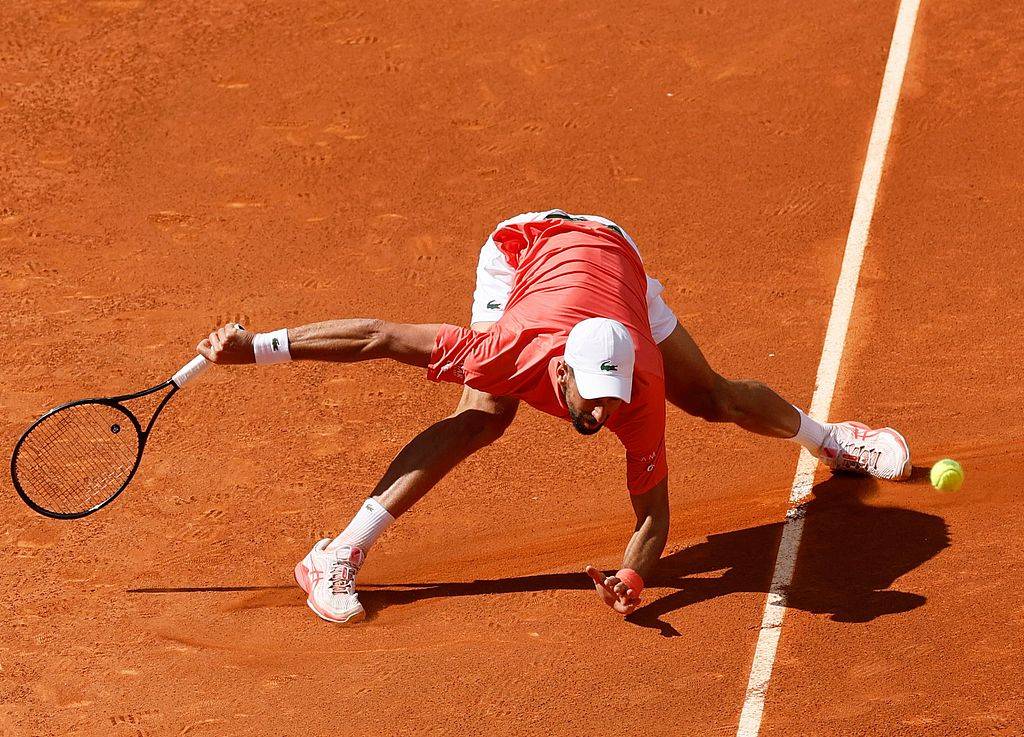  德约科维奇关键节点出色防守，FPX带队取胜！